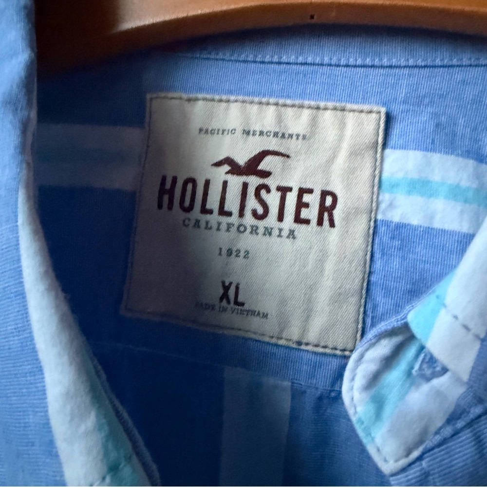 Hollister Button Down! Like New! - Picture 2 of 13